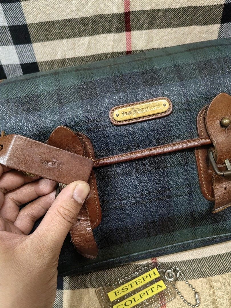RALPH LAUREN (Category: Sling Bags) located in Baguio. Submitted by curated_luxe_brandeds (Listing ID 1464506330, Image 2). Description: RALPH LAUREN SEE PICS FOR DETAILS EXCELLENT CONDITION COLOR MAY VARY DUE TO LIGHTING MOP BDO /GCASH NO COD /COP FB PAGE /CAROUSELL: curated_luxe_brandeds FACEBOOK SELLING ACCOUNT : Esteph Colpita SA.
