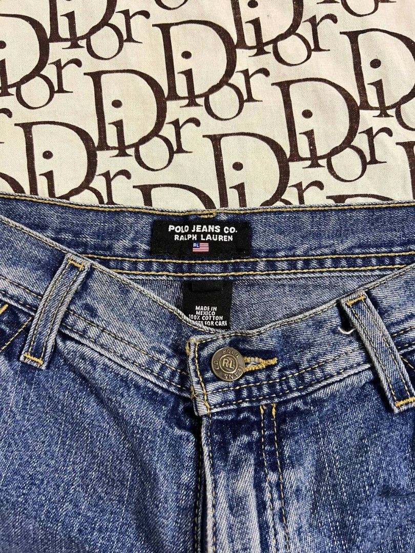 RALPH LAUREN CARPENTER JORTS (Category: Shorts) located in Manila. Submitted by temetrius_husslin (Listing ID 1464451367, Image 3). Description: BRAND: RALPH LAUREN CARPENTER JORTS SIZE: W-29/L-22/T-12/LO-11 OVERALL CONDITION: EXCELLENT ISSUE: NO ISSUE COLOR RATE: 10/10 📩 DM FOR INQUIRIES AND FOR MORE DETAILS! ACT FAST! ONCE SOLD, GONE FOREVER. 🚚 Delivery: J&T Express 💳 Payment : GCash.