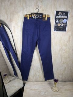 (Category: ) located in . Submitted by pormanation-thrift-store (Listing ID 1464400954, Image 1). Description: .