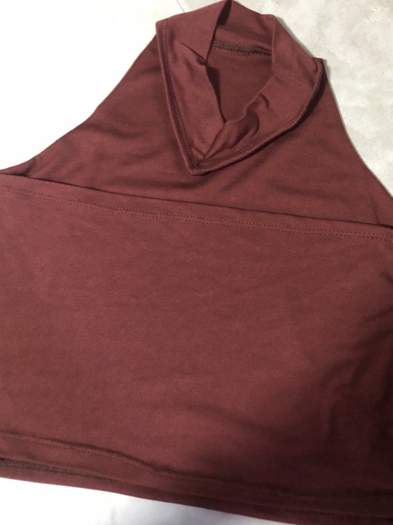 Razorback maroon top (Category: Others Tops) located in Manila. Submitted by cherub._. (Listing ID 1464533659, Image 3). Description: .