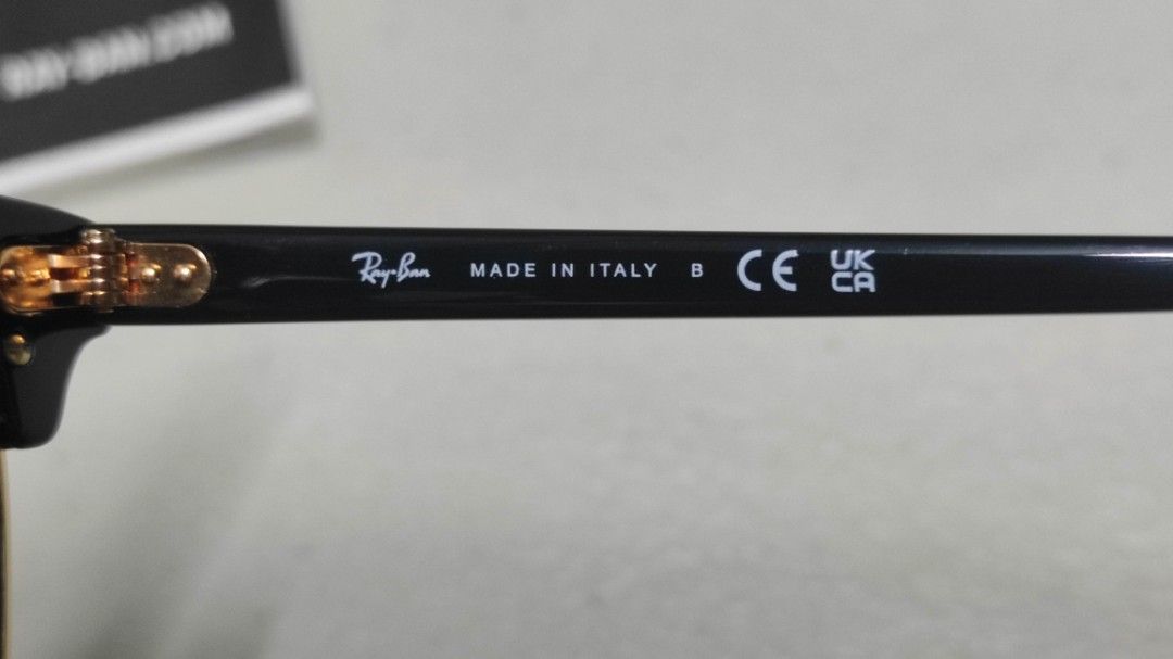 RB3016/W0365 (Category: Sunglasses & Eyewear) located in Makati City. Submitted by mrpatata (Listing ID 1464560005, Image 3). Description: RB3016/W0365 Ray-Ban Clubmasater Complete With box, Softcase, cleaning cloth, icon booklet and authenticity..