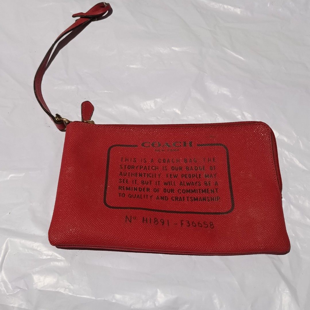 RED BIG POUCH CÖACH WALLET (Category: Luxury Bags & Wallets) located in Manila. Submitted by daphnefinds1 (Listing ID 1464561801, Image 1). Description: POUCH WALLET need wash.