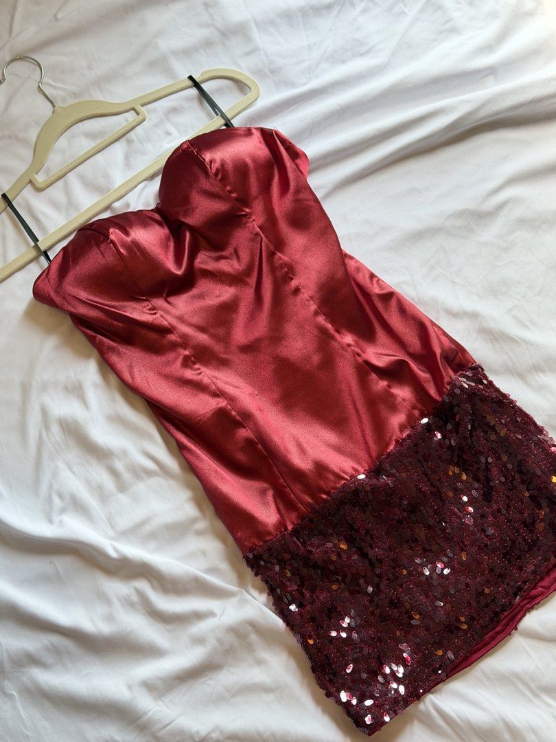Red night out dress wt tag (Category: Dresses) located in Manila. Submitted by nlmcloset (Listing ID 1464403186, Image 2). Description: Brand new wt tag.