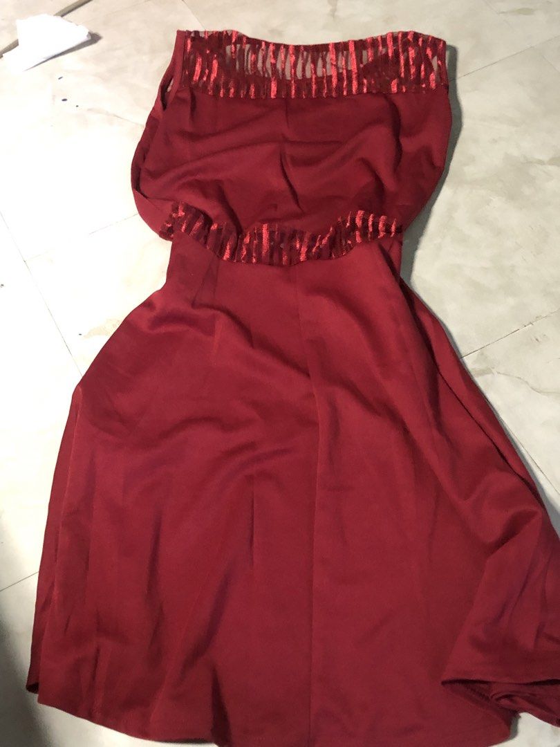 Red sleeveless dress (Category: Dresses) located in Manila. Submitted by cherub._. (Listing ID 1464532667, Image 1). Description: .