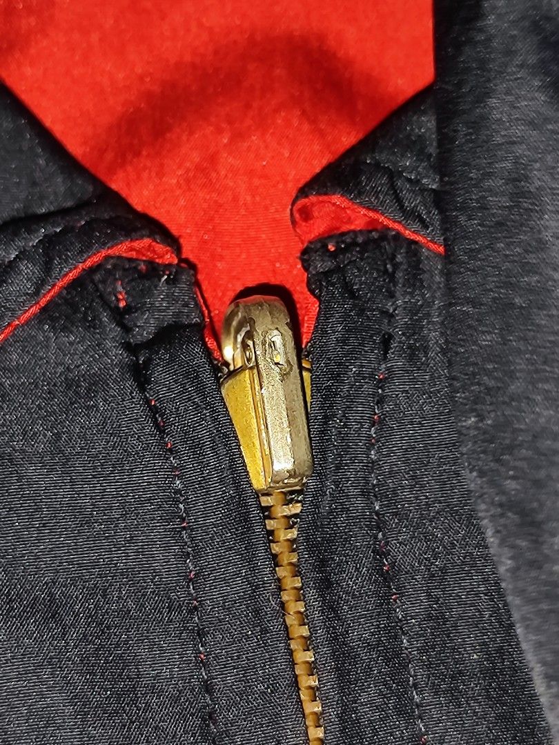 Reversible Silk Harrington Jacket (Category: Coats, Jackets and Outerwear) located in Quezon City. Submitted by autodrop_ph (Listing ID 1461454313, Image 3). Description: Size: Medium Dimes: Width: 23 inch Length: 26 inch 💢 issue last pic..