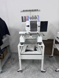 （分類：）位於 。 由 embroiderymachines 提交（商品編號 1464365905，圖片 1）。簡介： 。