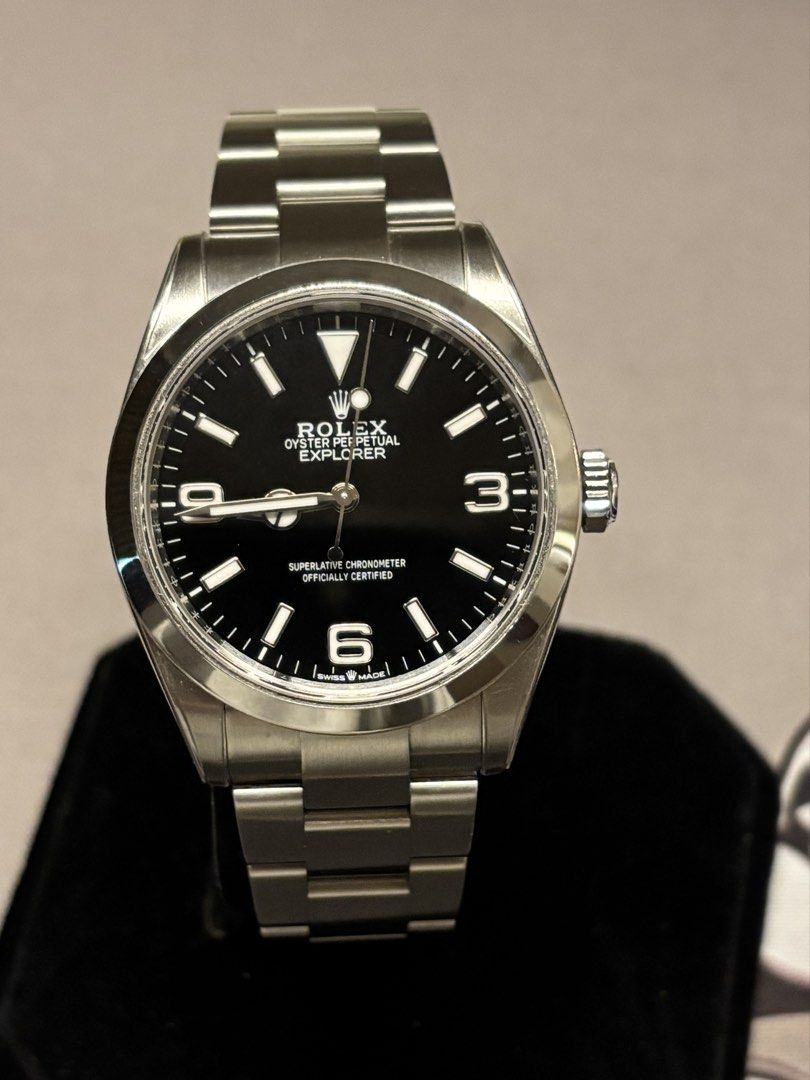 Rolex explorer 1 40mm 23’ (Category: Luxury Watches) located in Manila. Submitted by abb88 (Listing ID 1464386905, Image 1). Description: - Rolex Explorer watch - Classic black dial with luminous markers and hands - Durable stainless steel case and bracelet - Reliable automatic movement - Superlative Chronometer Officially Certified for precision - Authentically Swiss Made - Ideal for both daily wear and adventurous pursuits.