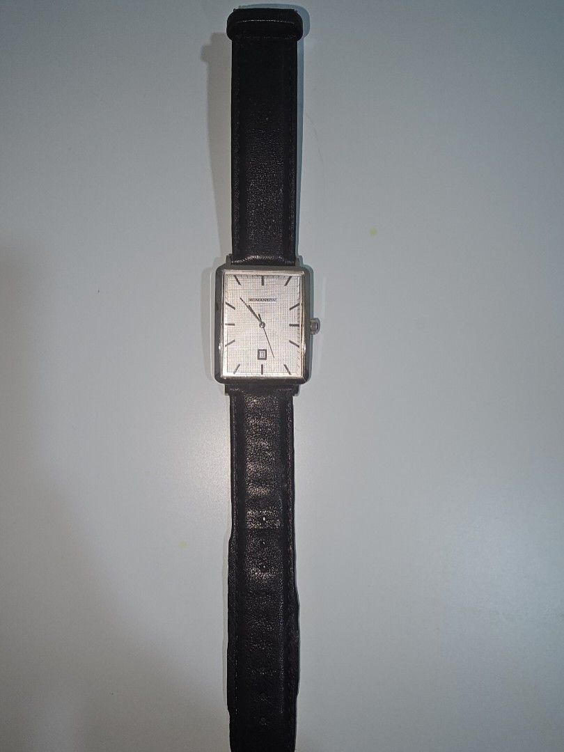 Romanson Quartz Dress Watch (Category: Luxury Watches) located in Antipolo. Submitted by hazyhaze21 (Listing ID 1464483622, Image 2). Description: Romanson DL5163NM quartz dress watch. The caseback clearly shows the model number DL5163NM, stainless-steel case, Swiss quartz, and WR 3 ATM (30 m)..