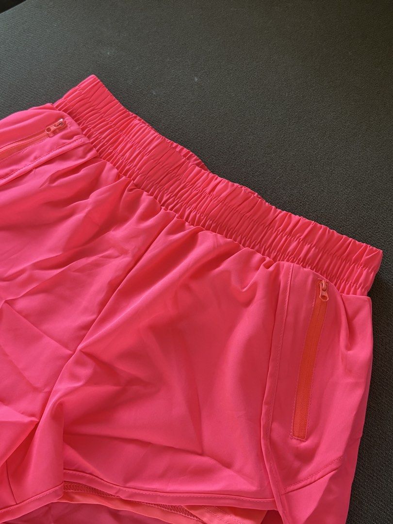 Running Shorts (Category: Shorts) located in Quezon City. Submitted by theclosetfinds (Listing ID 1464397760, Image 2). Description: - Pink Running Shorts - Size: L - Elastic waistband with drawstring - Two front zipped pockets - Built-in liner - Ideal for workouts, casual running 🩷 - Never used!! selling it at lower price vs the one in Shein App m.