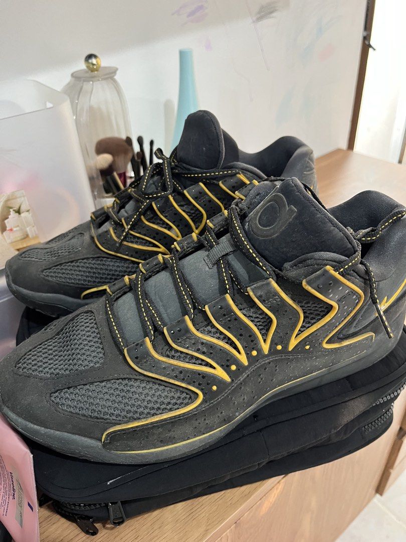 RUSH SHOES (Category: Sneakers) located in Manila. Submitted by renzjosep58793 (Listing ID 1464359035, Image 2). Description: KD 3000 size 11 Nike 3500 size 11 Jordan kid 3000 size 9c All mo box All used like new All rush.