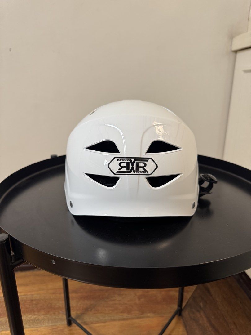 RXR Bike Helmet (Category: Caps & Hats) located in Manila. Submitted by supremeloved (Listing ID 1464385275, Image 1). Description: - RXR bike Helmet -matte black and white available -used for taking pics -Original price: 300, selling price: 200.