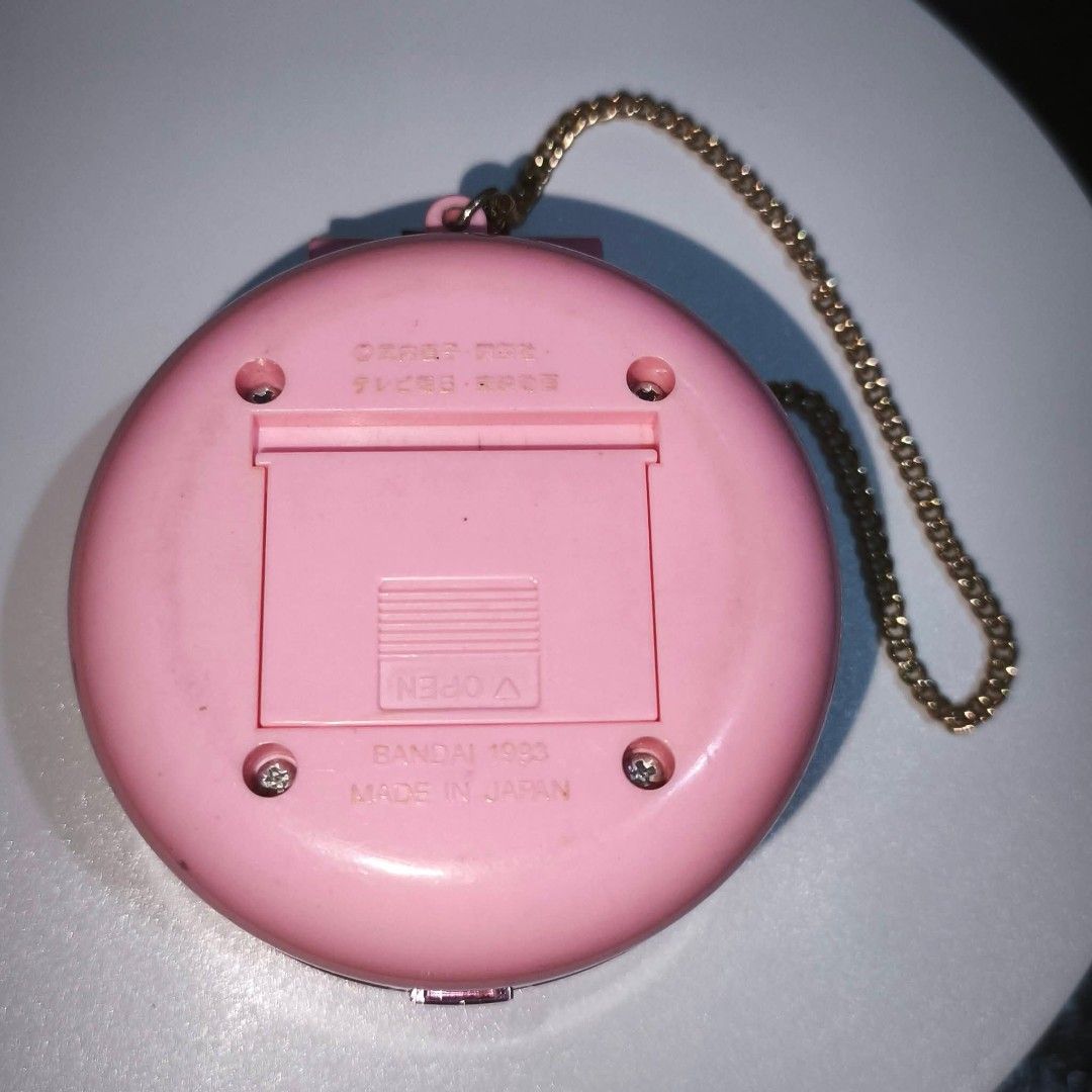 SAILORMOON (Category: Character Goods) located in Quezon City. Submitted by tiny_monstermind (Listing ID 1464569539, Image 3). Description: TINY MONSTERMIND 🔥1299php🔥 1993 Bandai "Crystal Star" compact locket from Sailor Moon R. (WYSWYG) UPDATE: It is WORKING! With sounds and lights. 😱33 year old toy 💯Authentic 💯Vintage 📌Novaliches, QC.