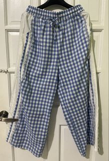(Category: ) located in . Submitted by k.clovel (Listing ID 1464468654, Image 1). Description: .