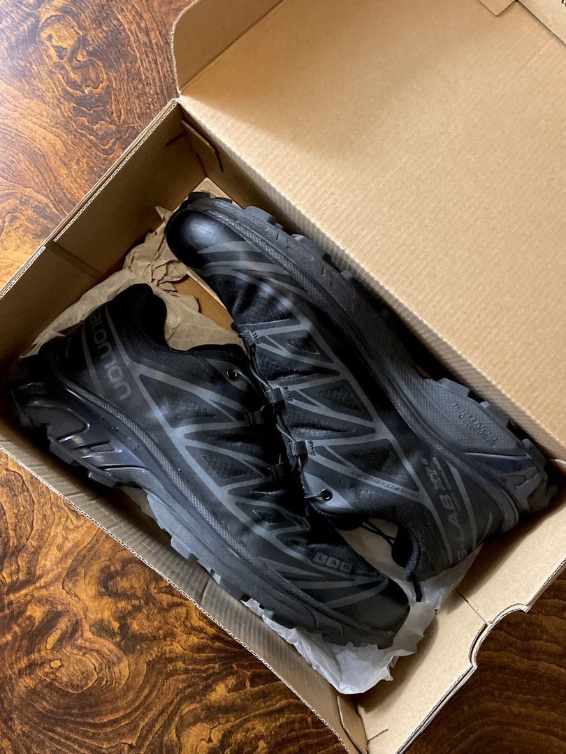 SALOMON XT -6 Black Phantom (Category: Sneakers) located in San Fernando. Submitted by larchivefeminine (Listing ID 1464510303, Image 2). Description: SALAMON XT -6 Black Phantom VERY GOOD CONDITION Brandnew / with Box MADE IN VİETNAM SIZE 8UK 42 EUK USA.W9.5 USA.M8.5.