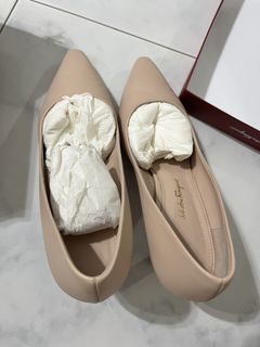 (Category: ) located in . Submitted by wanjun_t (Listing ID 1464503767, Image 1). Description: .