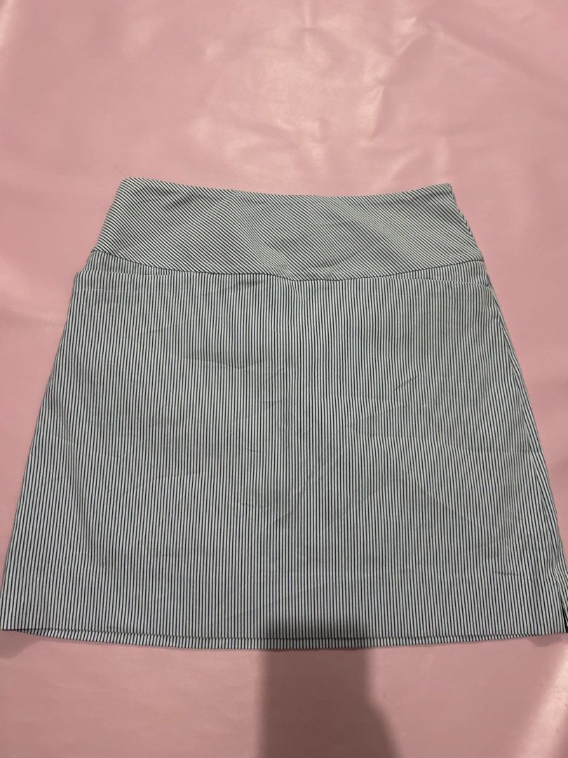 S.C and Co Active Skort (Category: Activewear) located in Manila. Submitted by chen_clybelles (Listing ID 1464515142, Image 1). Description: M to semi l.