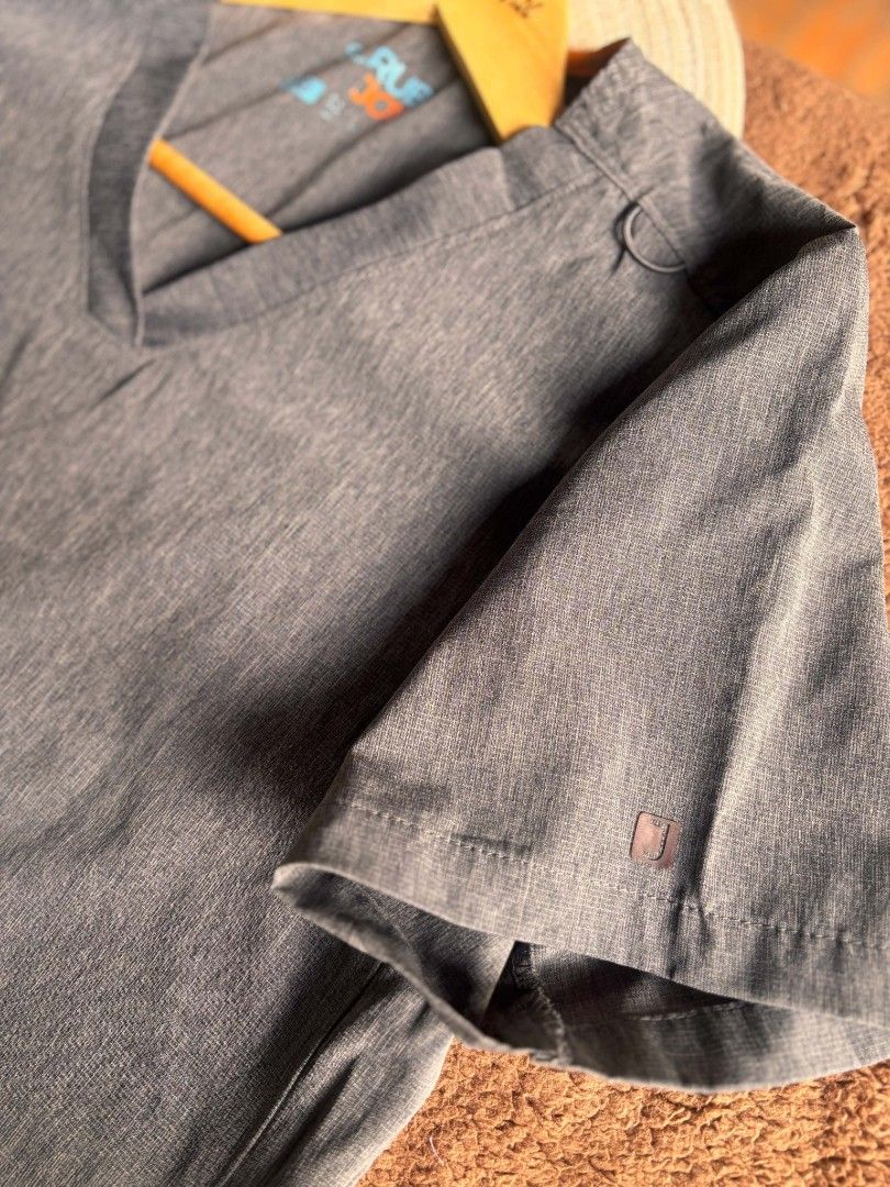 Scrub Joy Scrub Top Graphite Gray Small-Medium (Category: Activewear) located in Quezon City. Submitted by theentreprenurse (Listing ID 1464439770, Image 2). Description: 𝘼𝙐𝙏𝙊 𝙋𝘼𝙎𝙎 𝙏𝙊 𝙇𝙊𝙒 𝘽𝘼𝙇𝙇𝙀𝙍𝙎 📣 ʙʀᴀɴᴅ: Scrub Joy ꜱɪᴢᴇ: Small-Med Dimes: 28" X 42" ᴍᴏᴘ: ɢᴄᴀꜱʜ *ang ganda ng tela po. Stretchy sya. ꜱʜɪᴘᴘɪɴɢ 🛒 (NO RUSH. I'm a working momma :) ) ▪︎ꜰʟᴀꜱʜ ᴇxᴘʀᴇꜱꜱ | J&T ▪︎ʟᴀʟᴀᴍᴏᴠᴇ|ɢʀᴀʙ ~ 𝚃𝚑𝚎𝚜𝚎 𝚌𝚕𝚘𝚝𝚑𝚎𝚜 𝚊𝚛𝚎 𝚊𝚕𝚛𝚎𝚊𝚍�