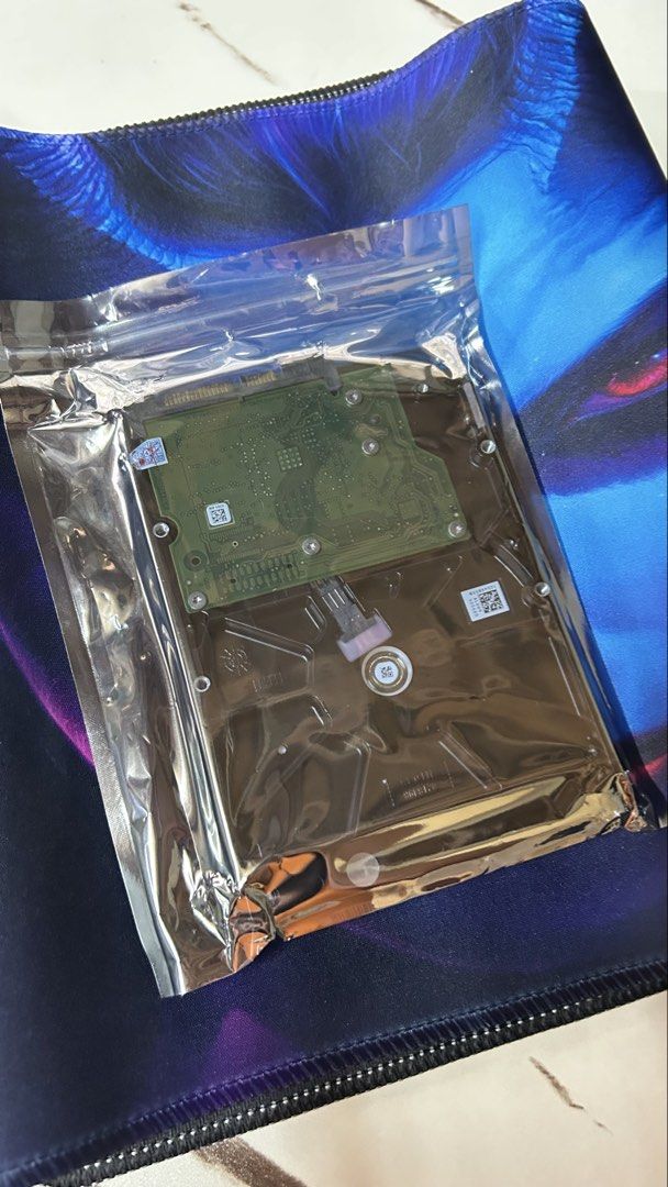 Seagate Barracuda 500GB Internal Hard Drive (Category: Hard Disks & Thumbdrives) located in Marikina City. Submitted by lamd0000 (Listing ID 1464372607, Image 2). Description: - Seagate Barracuda 500GB Internal Hard Drive - Model: ST500DM002 - Interface: SATA - Ideal for expanding your storage capacity - Tested and confirmed working - Comes sealed in an anti-static bag rfs: was looking for external hdd mali po naorder ko huhu : (.