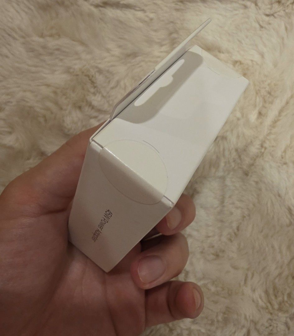 Sealed Samsung Buds3 FE + 45W Charger Set (Category: Earphones) located in Quezon City. Submitted by keijimakita (Listing ID 1464501756, Image 3). Description: 🔥 BRAND NEW & FACTORY SEALED ORIGINAL SAMSUNG ACCESSORY SET 🔥 (Authentic freebie bundle from phone purchase — 100% genuine guaranteed) Upgrade your audio and charging speed! Perfect match for Galaxy S25 / S24 / S23 Series, Z Fold 6 / Fold 5, Z Flip 6, and Tab S9/S10 series. 📦 WHAT’S INC