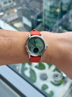 （分類：）位於 。 由 londonpool 提交（商品編號 1464534502，圖片 1）。簡介： 。