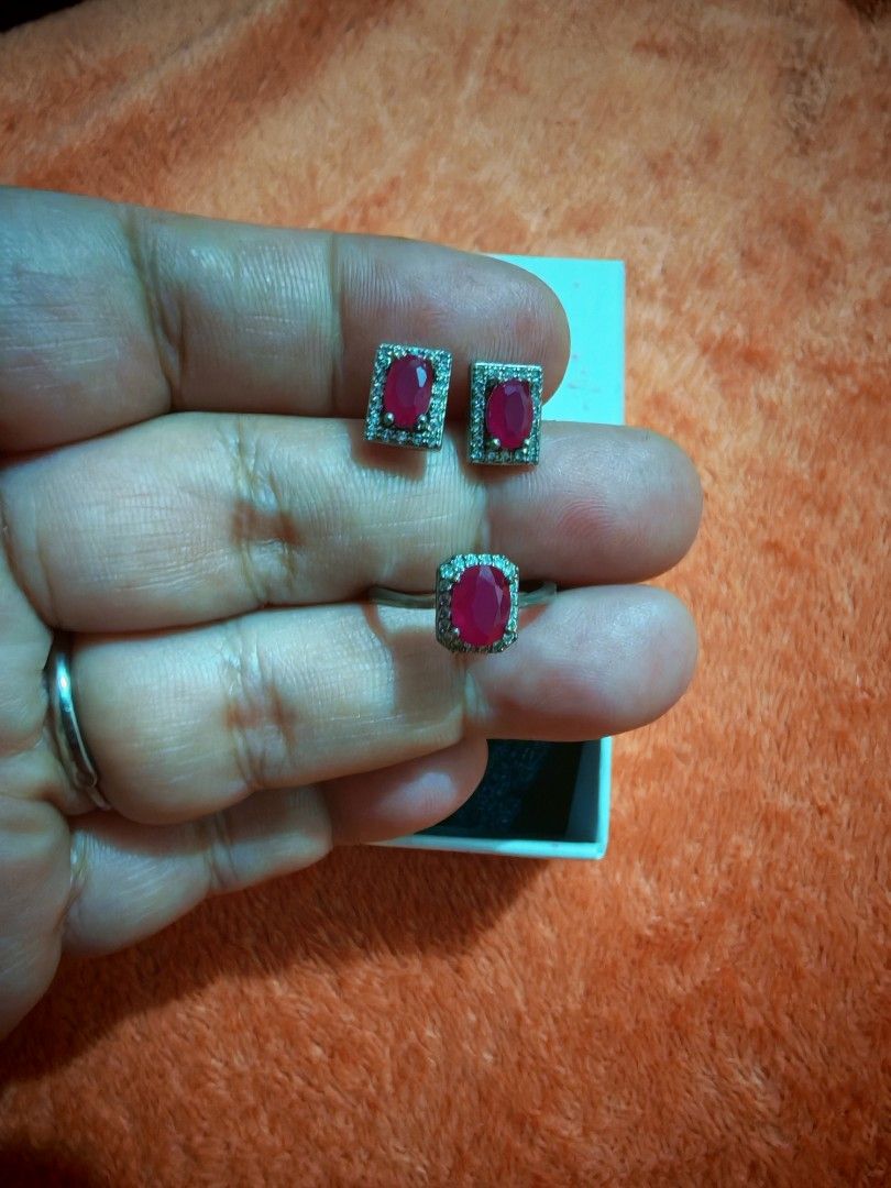 Set Ruby P900 (Category: Rings) located in Taguig. Submitted by voxsummer88 (Listing ID 1464378071, Image 3). Description: Ruby earrings and ring set earrings in silver setting ring in copper setting.
