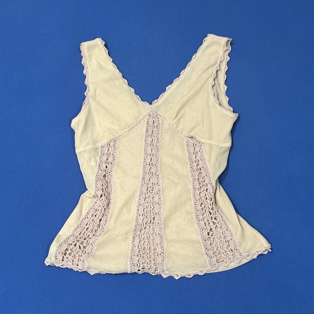 sheer crochet trim top (Category: Sleeveless) located in Quezon City. Submitted by buymyclothessss (Listing ID 1464463526, Image 1). Description: - lightweight - flaw : third photo - v cutesy top 🩰 MOP - gcash MOD - lalamove - ggx.