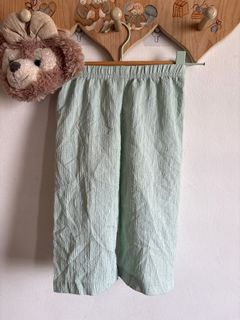(Category: ) located in . Submitted by littlenina.preloved (Listing ID 1464454033, Image 1). Description: .