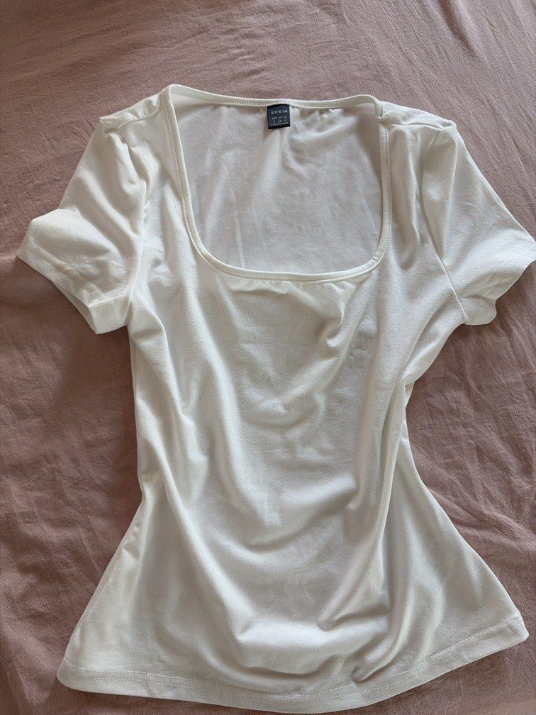 Shein square neck white top (Category: Shirts) located in Manila. Submitted by laviedelene (Listing ID 1464358657, Image 1). Description: Shein square neck white top Size S Used once or twice.