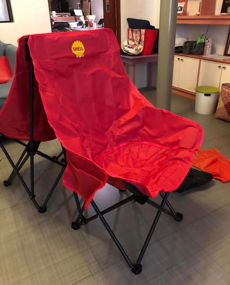 SHELL CAMOING CHAIR 6pcs/box (Category: Hiking & Camping) located in Manila. Submitted by clevertiger.15429d (Listing ID 1464508257, Image 2). Description: .