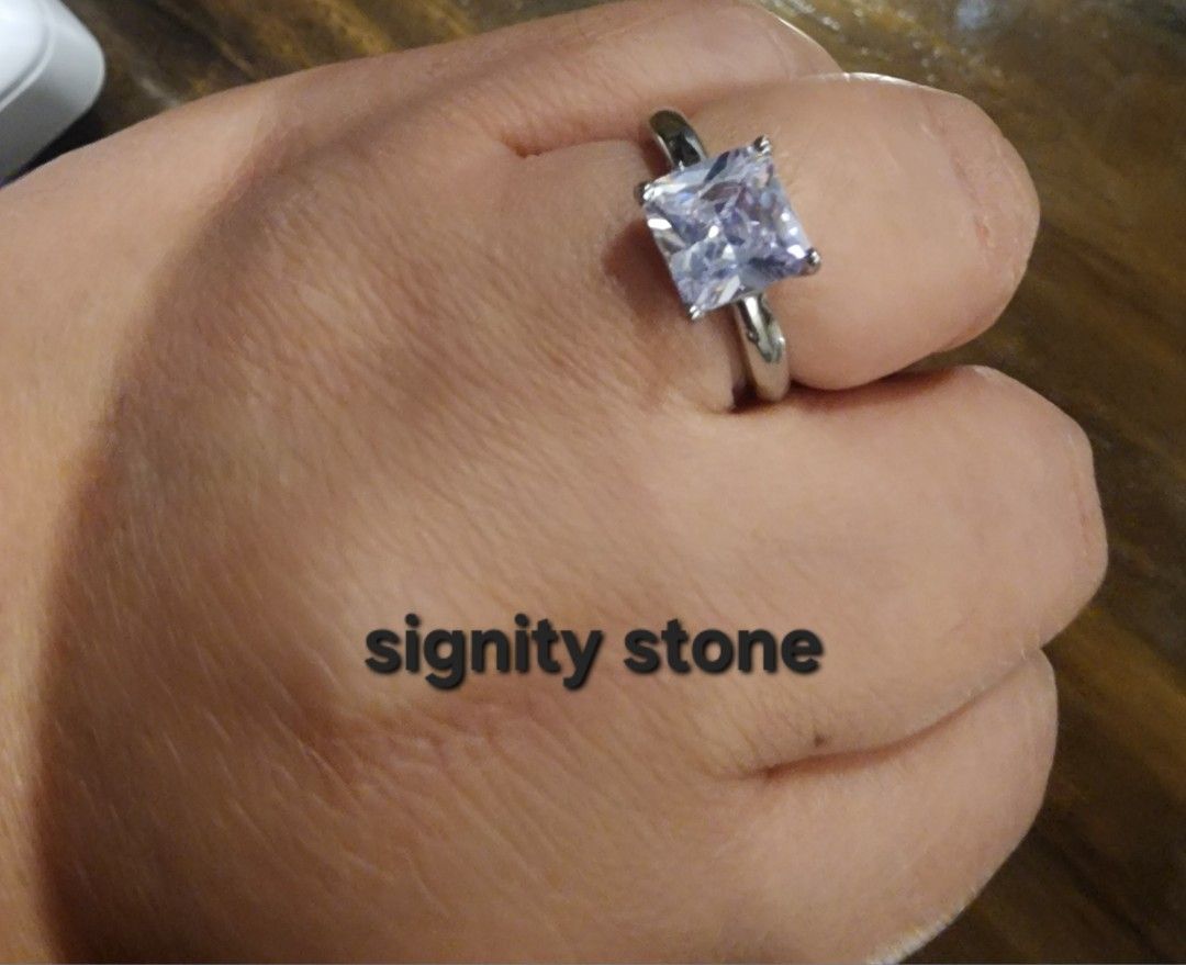 SIGNITY STONE RING size 7 (Category: Rings) located in Manila. Submitted by chrinathalie (Listing ID 1464555011, Image 3). Description: signity stone stainless steel coated with whitegold size 7 ITEM IS NOT PAWNABLE.