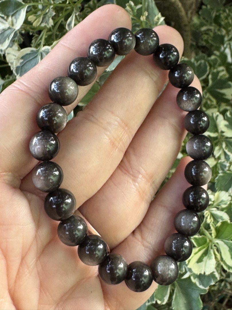 SILVER OBSIDIAN BRACELET 🍉 B1_JC031 (Category: Bracelets) located in Bulacan. Submitted by selling_low_by_bella_ben (Listing ID 1464368956, Image 2). Description: SILVER OBSIDIAN 🍉 B1_JC031 🏷️ 190 8+ mm beads 16 cm wrists.