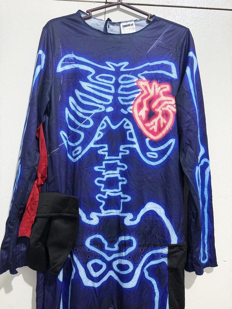 Skeleton Costume (Category: Sets & Coordinates) located in Mandaluyong City. Submitted by michgrayb.Enterprise (Listing ID 1464360040, Image 3). Description: Unisex 16 y Can fit small to semi medium stretchable.