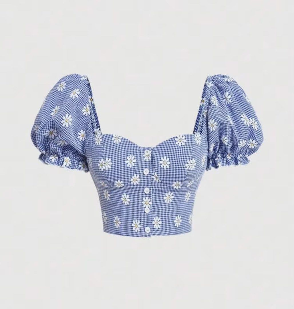 Sleeve crop blouse (Category: Blouses) located in San Fernando. Submitted by lovedbylove__ (Listing ID 1464510265, Image 1). Description: Floral Print Sweetheart Neck Puff Sleeve Crop Blouse Small to medium Worn once .