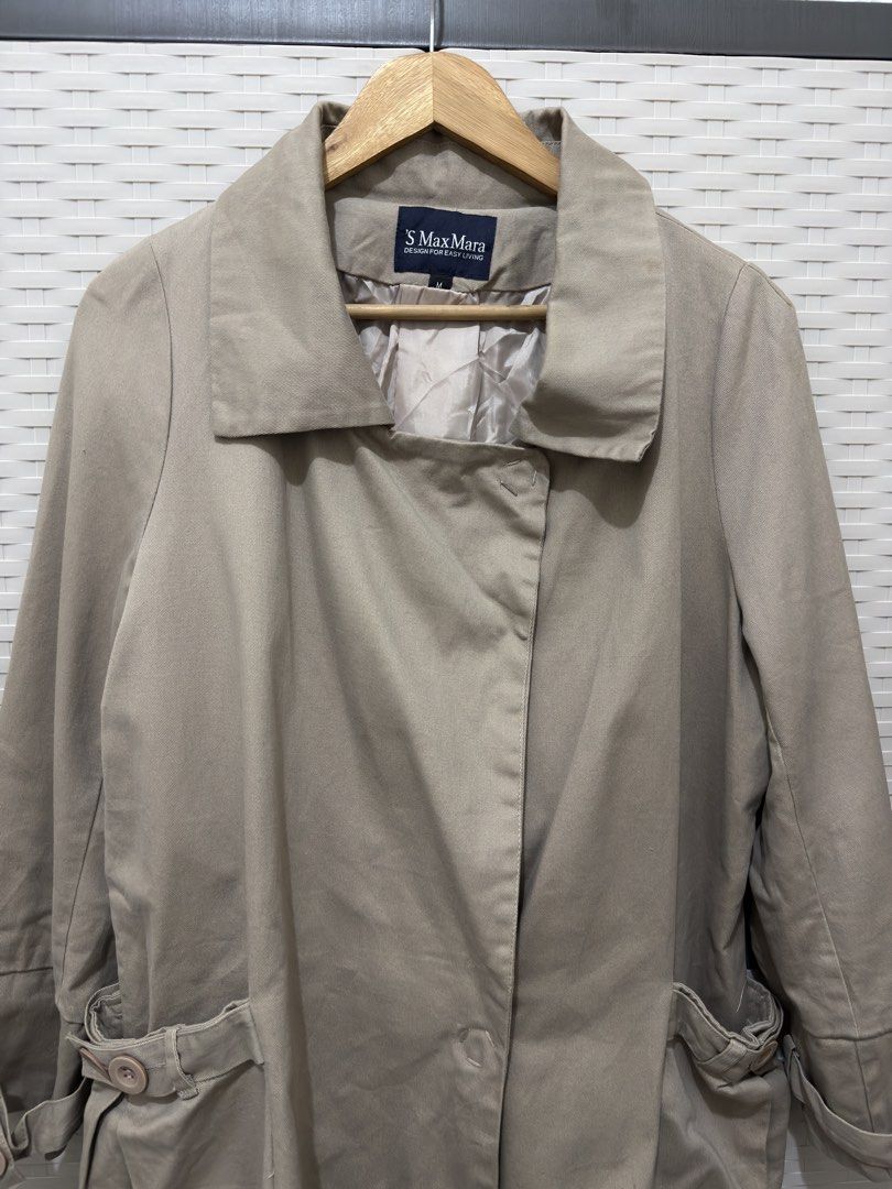 s.max Mara Trench Coat (Category: Coats, Jackets and Outerwear) located in Santa Cruz. Submitted by hongkongmarketph (Listing ID 1464530928, Image 2). Description: excellent condition makapal, mabigat tela size medium 23 width / 33 length .