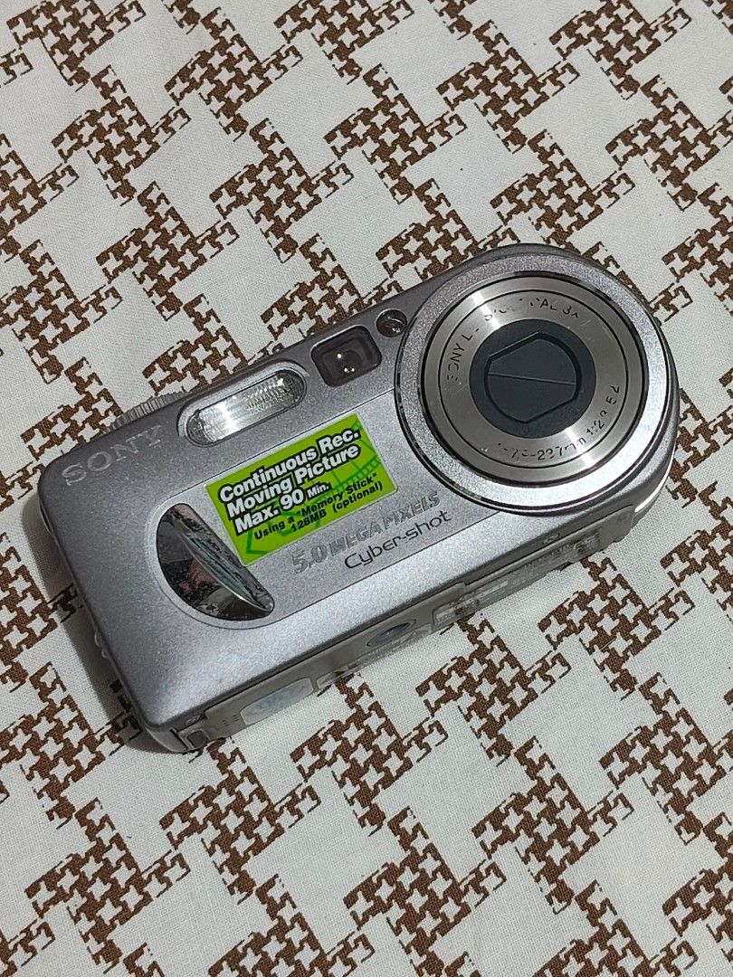 Sony Cyber-shot Dsc- P10 5.0 Megapixels Digital Camera (Category: Cameras) located in Ilagan. Submitted by minkicar (Listing ID 1464372926, Image 1). Description: Sony Cyber-shot Dsc P10 ⚡ 2300php + Sf Inclusions: Unit Battery Charger Memory stick Issue: LCD BURN // bleed 📍isabela.