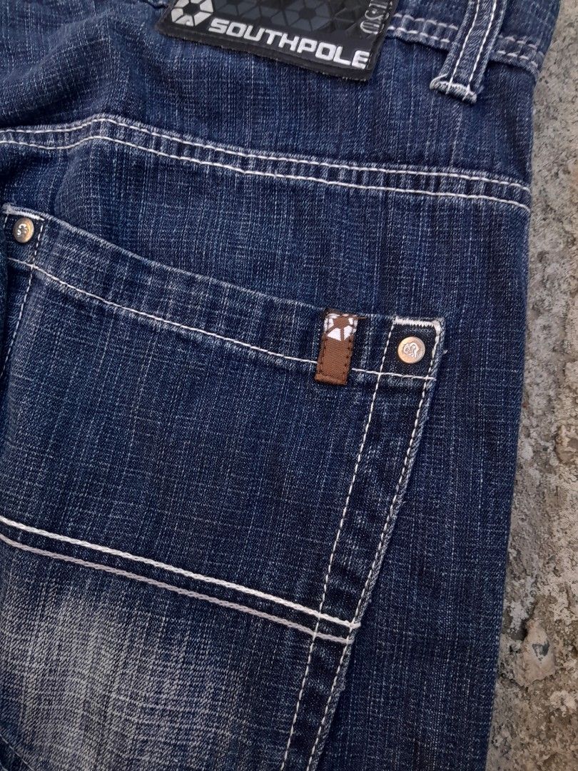Southpole Blue Denim Jeans (Category: Jeans) located in Manila. Submitted by phil_thrift (Listing ID 1464473153, Image 3). Description: Southpole Brown Tab Pants Dimes: W 36 L 40 T 14 Hem 8.5 no issue, asnew condi still negotiable.