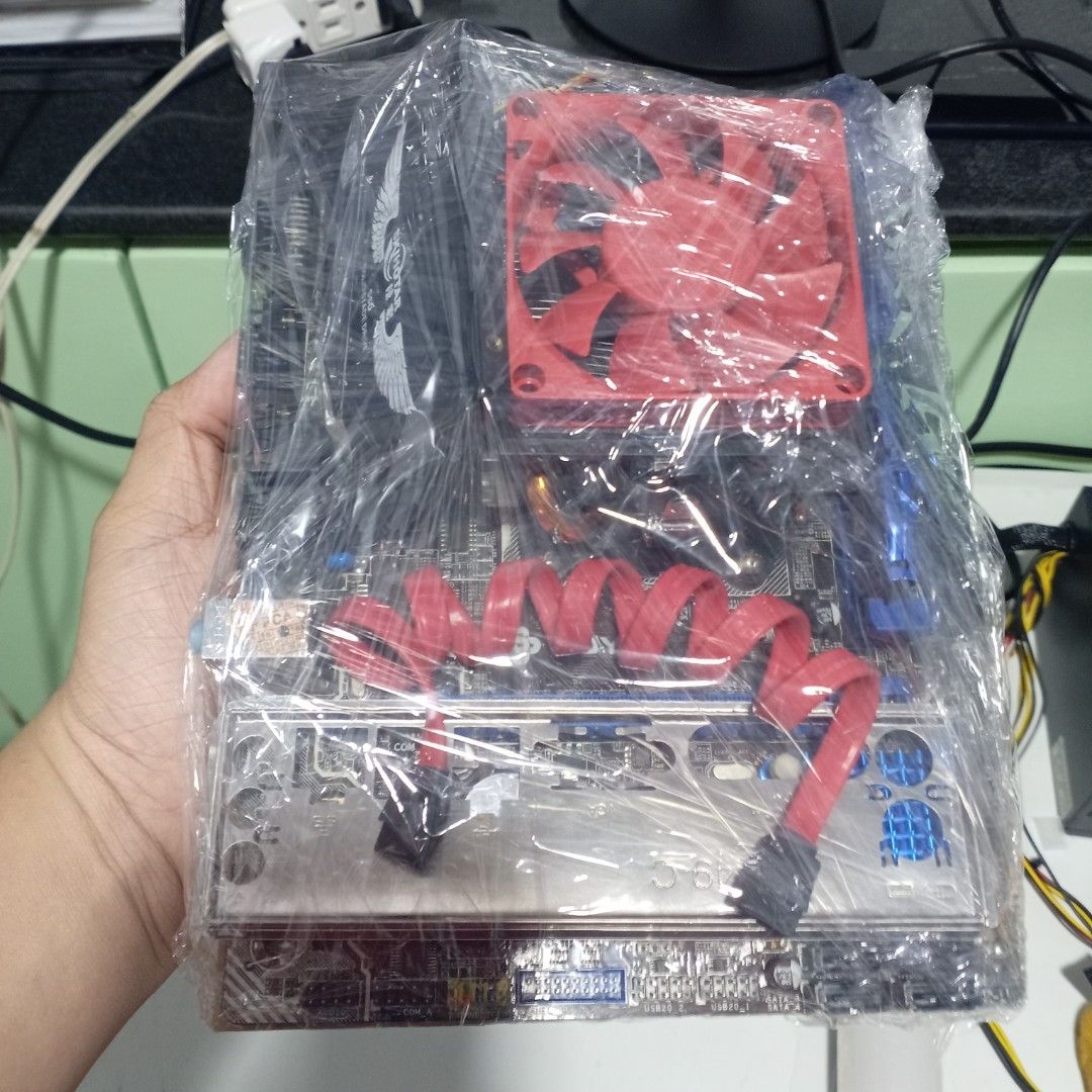 SOYO Motherboard Bundle Set Ready to Setup | For Office and WFH (Category: Computer Parts) located in Surigao. Submitted by goodandusefulstuff (Listing ID 1464502536, Image 1). Description: Budget-friendly ready to setup pc, perfect for home use, online classes, office work, browsing, and light productivity tasks. 📍 SPECIFICATIONS ✅ SOYO SY-A68M FS Motherboard with Blackplate ✅ AMD A8-7650 Radeon R7, 10 Compute Cores 4C+6G, 3294 Mhz, 2 (Cores) ✅
