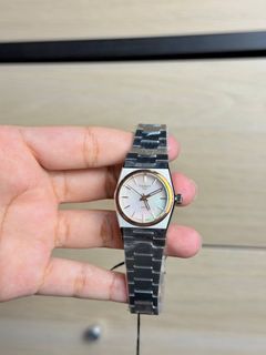 (Category: ) located in . Submitted by af_watches (Listing ID 1464552486, Image 1). Description: .