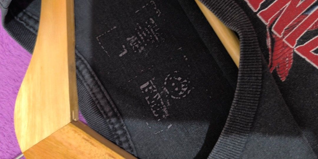SPIDERMAN (Category: Tshirts & Polo Shirts ) located in Dumaguete. Submitted by nostaldripph (Listing ID 1464403599, Image 3). Description: OFFICIAL PRINTED TAG 20*29 HAIRLINES, BLEACH STAIN, DISCOLORATION, FADE.