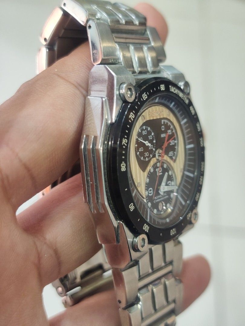 Sportura Kinetic Chronograph (Category: Luxury Watches) located in Bacolod City. Submitted by john0000007 (Listing ID 1464357816, Image 2). Description: .