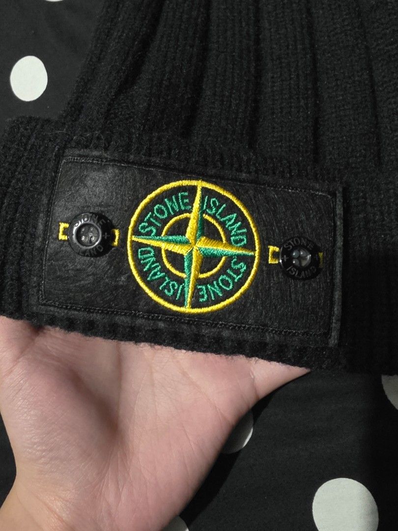 ST0NE ISLAND BEANIE (Category: Beanies) located in Baguio. Submitted by chr0m3_h3arts (Listing ID 1464476342, Image 3). Description: 👨: Ano po issue? Me: Wala po. 👨 How much po? Me: 1200+sf po. 👨: Location? Me: Baguio City po not faded po, lighting lang po 10/10 condition and color rate.