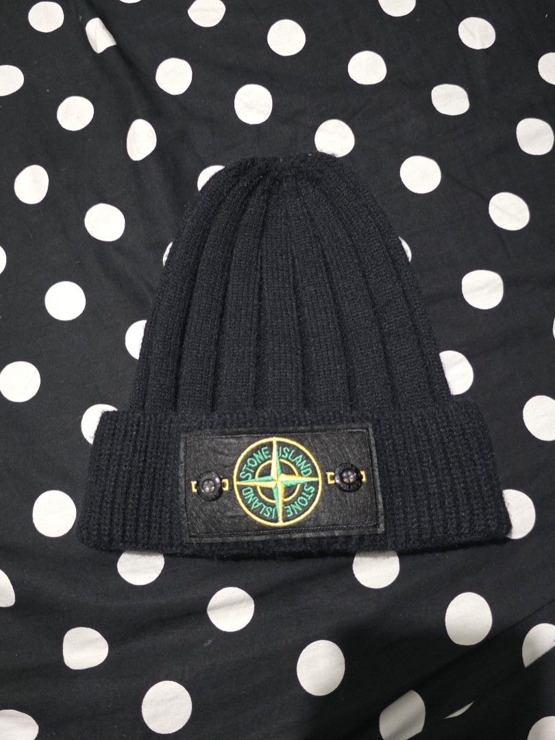 ST0NE ISLAND BEANIE (Category: Beanies) located in Baguio. Submitted by chr0m3_h3arts (Listing ID 1464476342, Image 2). Description: 👨: Ano po issue? Me: Wala po. 👨 How much po? Me: 1200+sf po. 👨: Location? Me: Baguio City po not faded po, lighting lang po 10/10 condition and color rate.