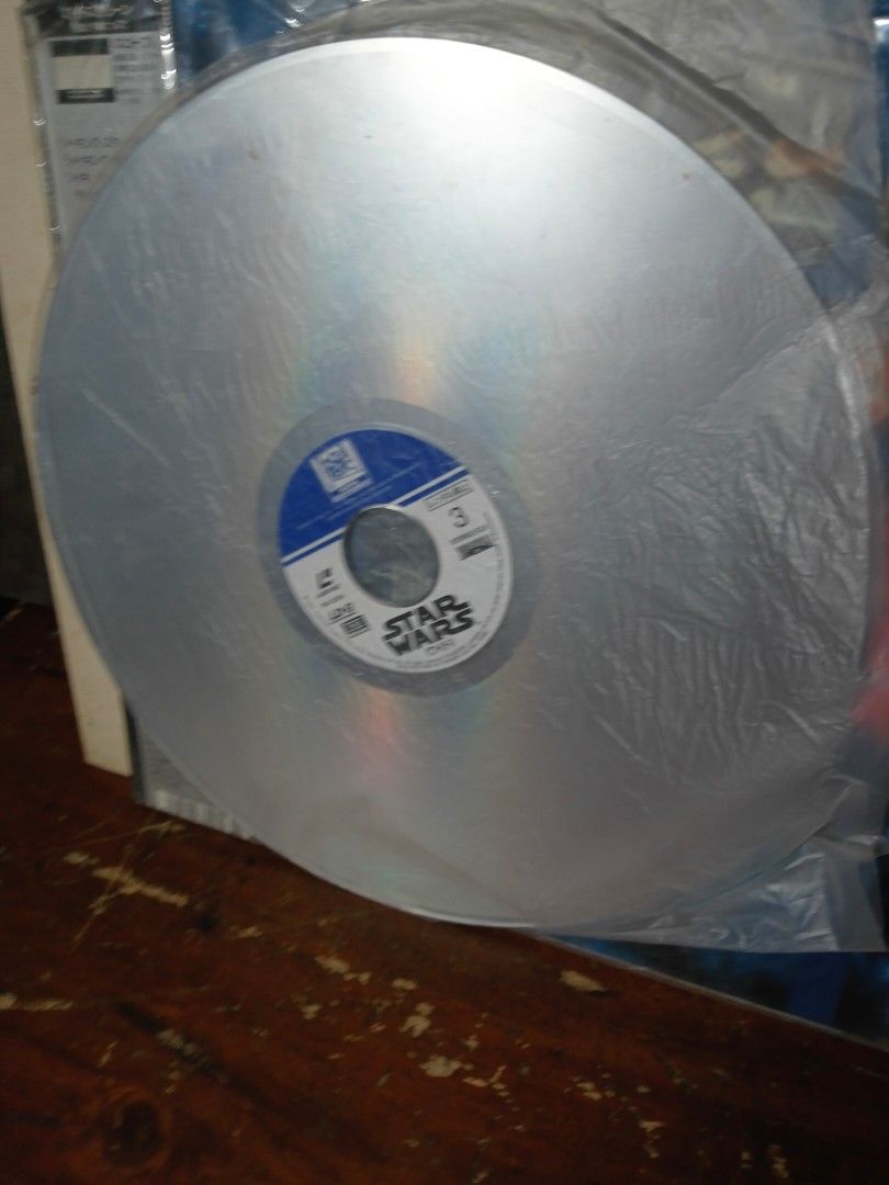 Star wars laser disc (Category: Western Merchandise) located in Paranaque City. Submitted by 4thestate.surplusan (Listing ID 1464568365, Image 3). Description: star wars lader disc.