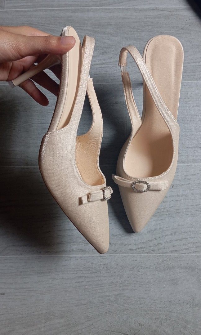 Stiletto, sling back Heels (Category: Heels) located in Valenzuela. Submitted by priscillanah (Listing ID 1464402095, Image 2). Description: Used once only Good as new No issue.