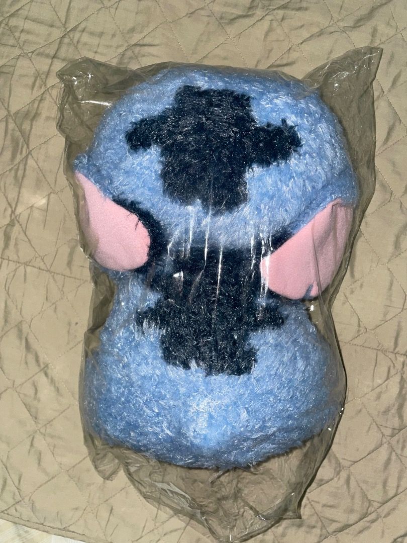 Stitch Plushie (Category: Plushies & Soft Toys) located in Batangas. Submitted by lynn_sells19 (Listing ID 1464474140, Image 3). Description: 📍Batangas City can do meetup or J&T courier delivery.