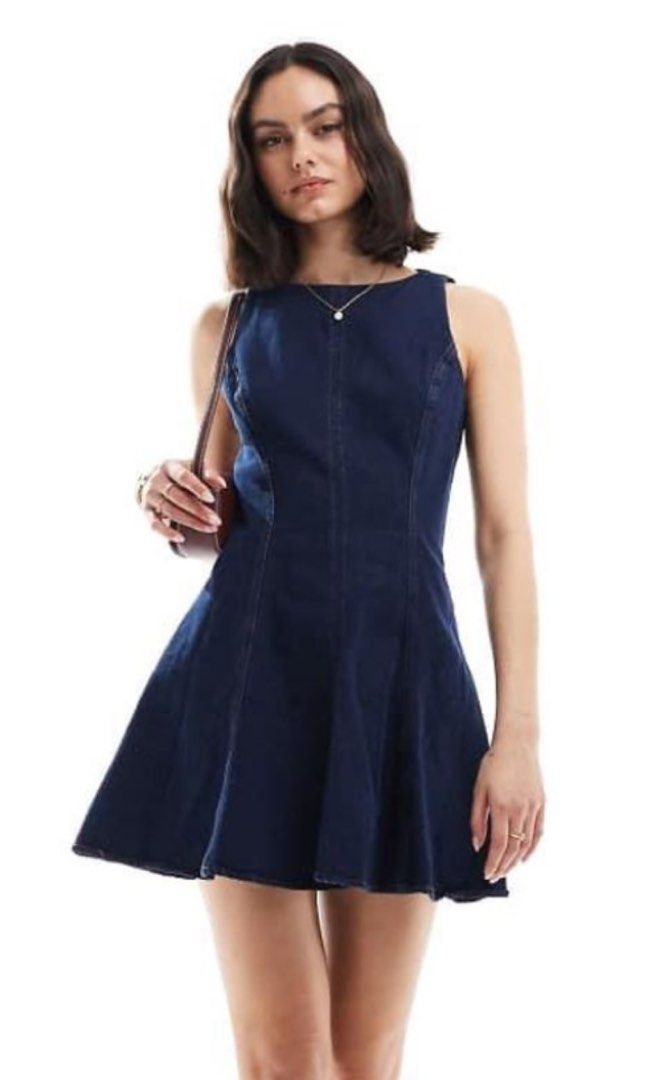 Stradivarius Mini Denim Dress (Category: Dresses) located in Borongan. Submitted by loupreloveddd (Listing ID 1464361458, Image 1). Description: - very thick denim quality - used twice only - size L on tag, but runs a bit small since it isnt stretch - can fit 27-29 inches waistline - not too short for a 5’2 like me .