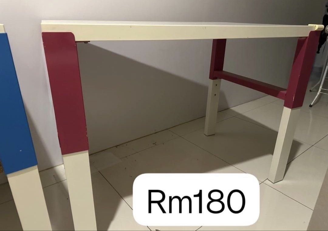 Study table ( IKEA ) (Category: Tables & Sets) located in Kluang. Submitted by ch.l0e0_0 (Listing ID 1464441104, Image 1). Description: Can negotiate a bit .