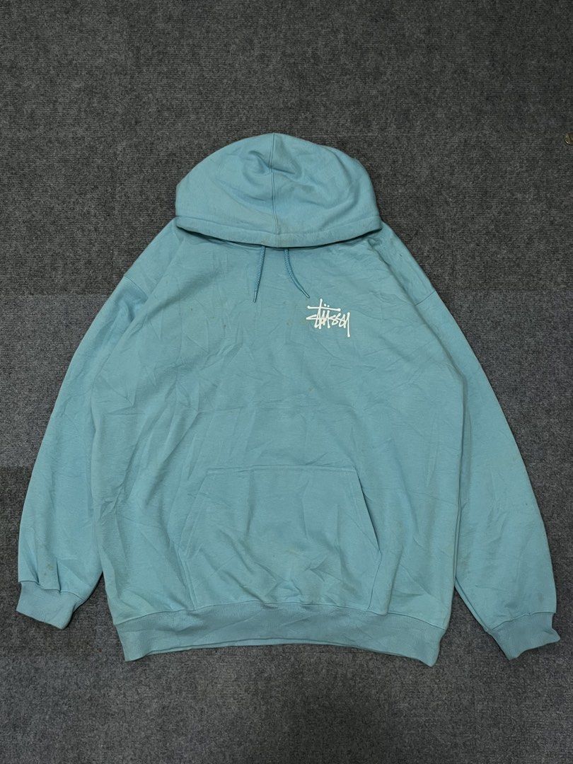 Stussy basic logo hoodie (Category: Coats, Jackets and Outerwear) located in Manila. Submitted by owjayy01 (Listing ID 1464368197, Image 1). Description: stussy basic logo hoodie.