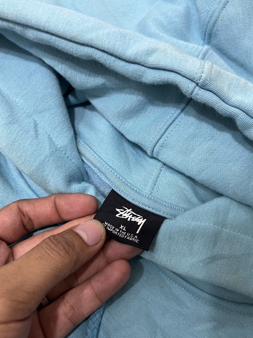 Stussy basic logo hoodie (Category: Coats, Jackets and Outerwear) located in Manila. Submitted by owjayy01 (Listing ID 1464368197, Image 3). Description: stussy basic logo hoodie.