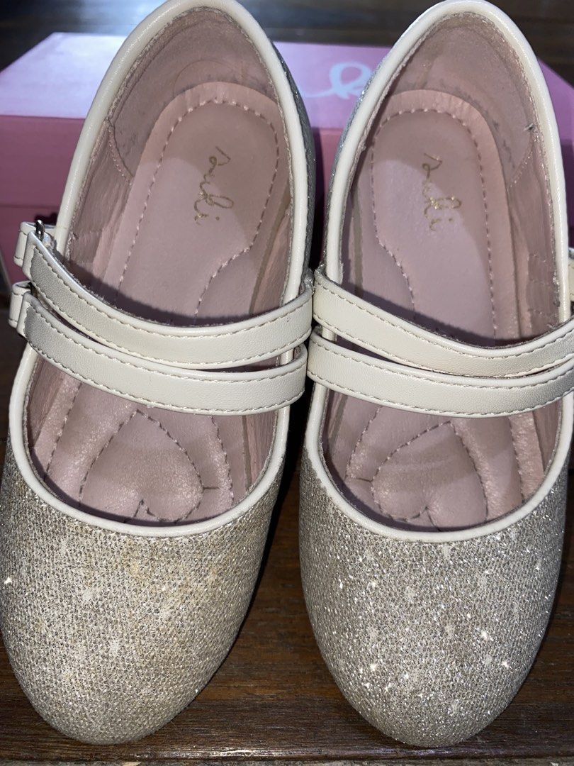 Suki Doll Shoes (Category: Babies & Kids Fashion) located in Manila. Submitted by trixxxyyy06 (Listing ID 1464370903, Image 1). Description: Suki Doll Shoes * Size 28 ( kids size ) * Used only twice * with complete box * Message me if you're interested.
